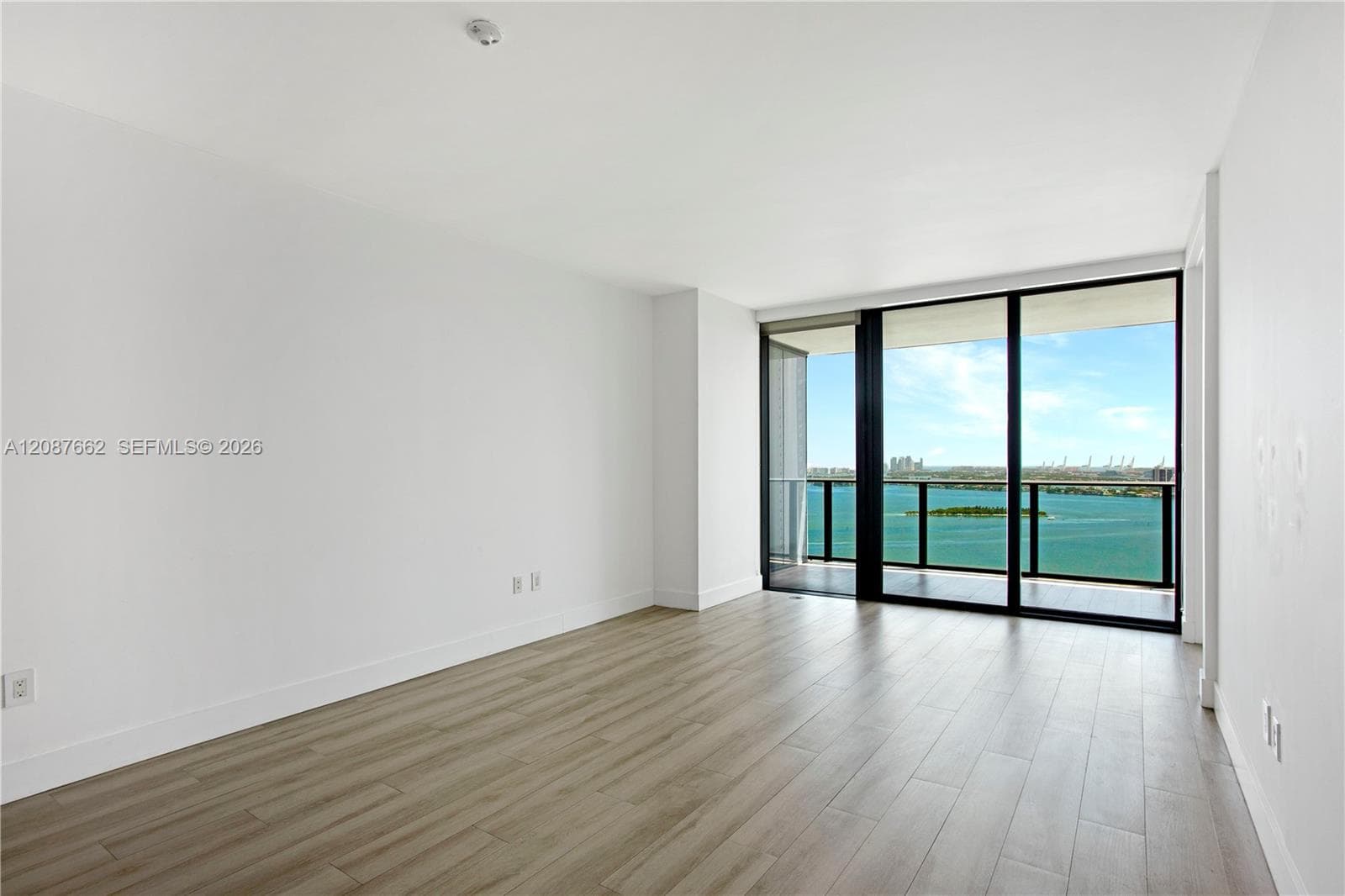 Paraiso Bay · #2802 in Miami - Photo 6