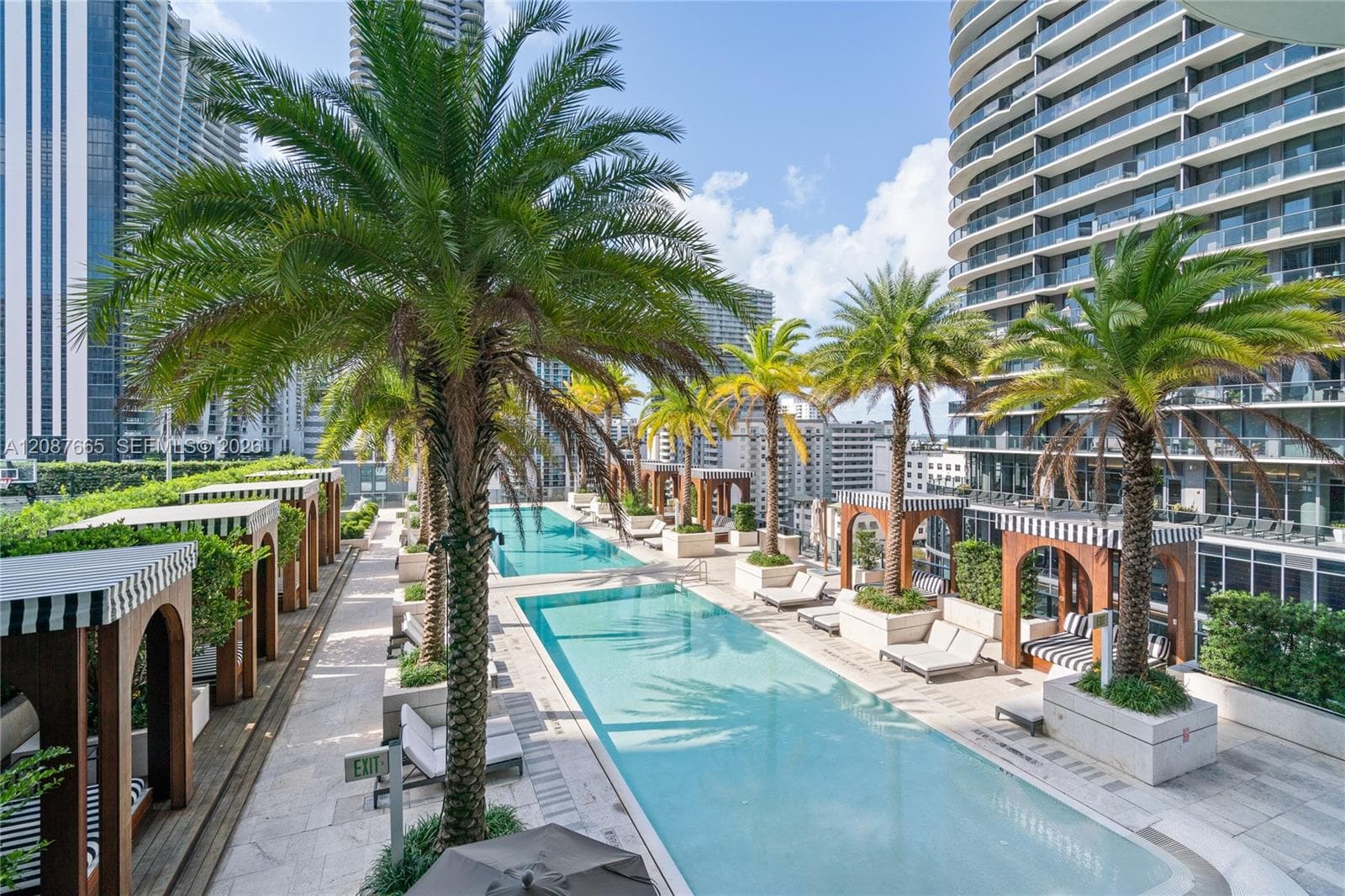 SLS Lux · #1002 in Miami - Photo 32