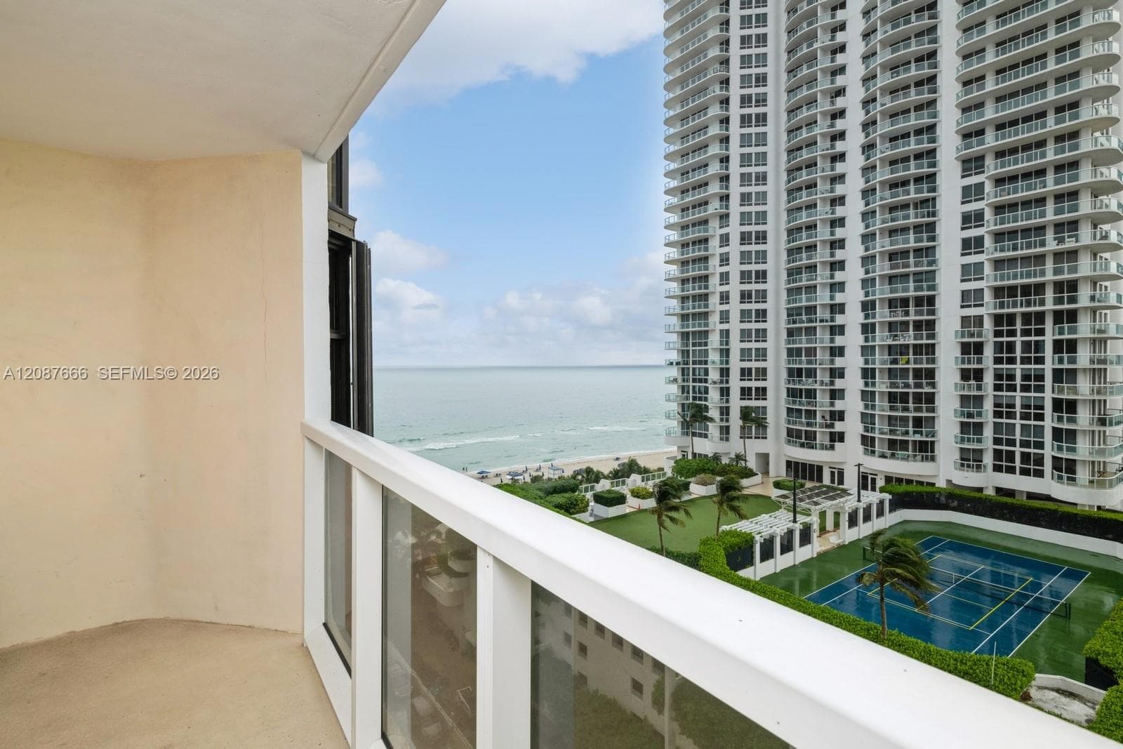 MAR DEL PLATA CONDO · #1201 in Miami Beach - Photo 23