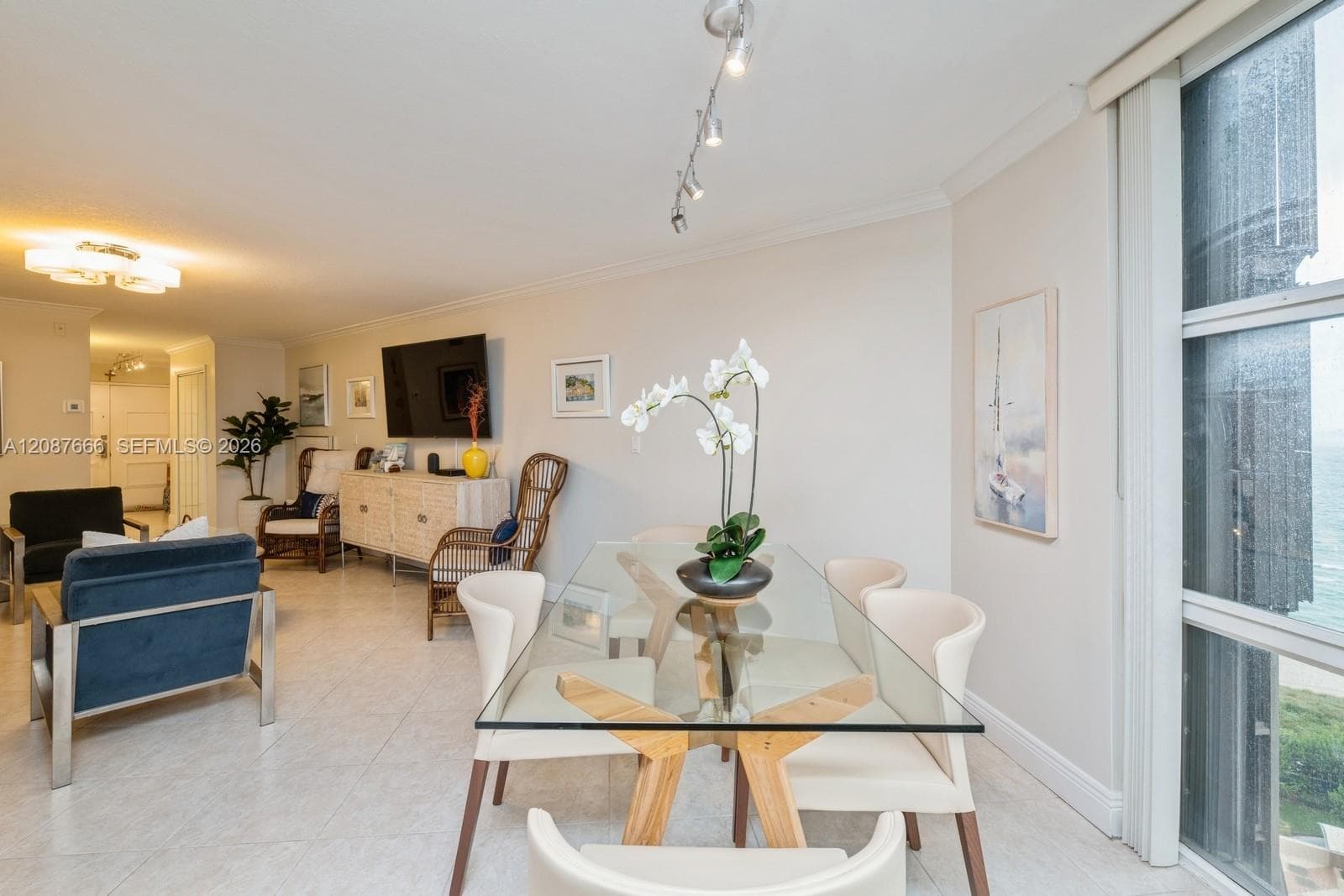 MAR DEL PLATA CONDO · #1201 in Miami Beach - Photo 17