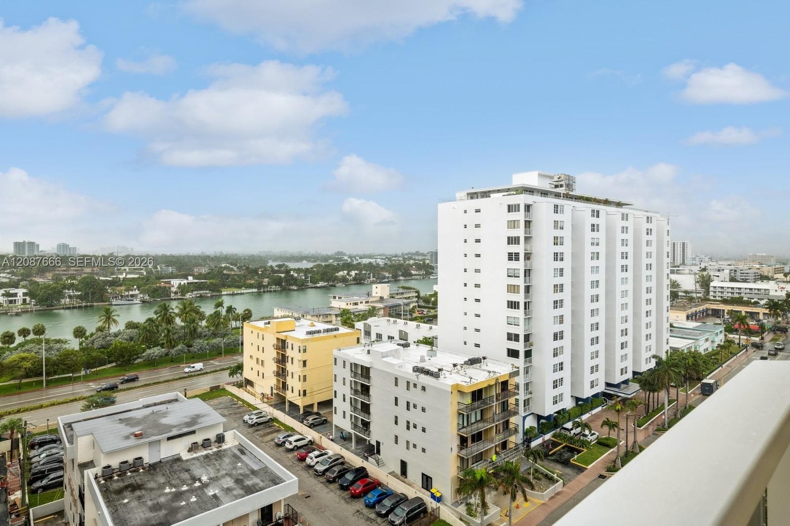 MAR DEL PLATA CONDO · #1201 in Miami Beach - Photo 25