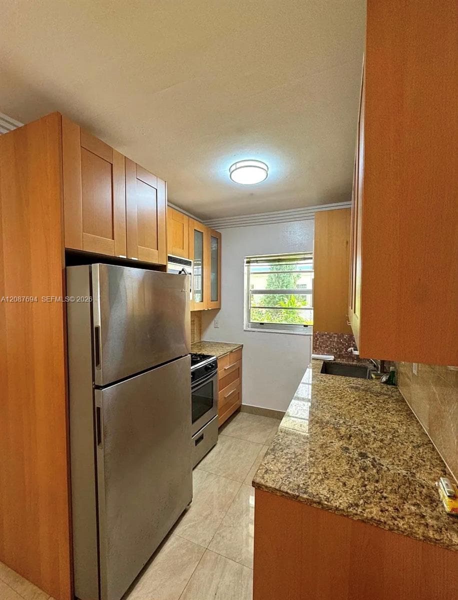 ARCADIA HOUSE CONDO · #2 in Miami Beach - Photo 16