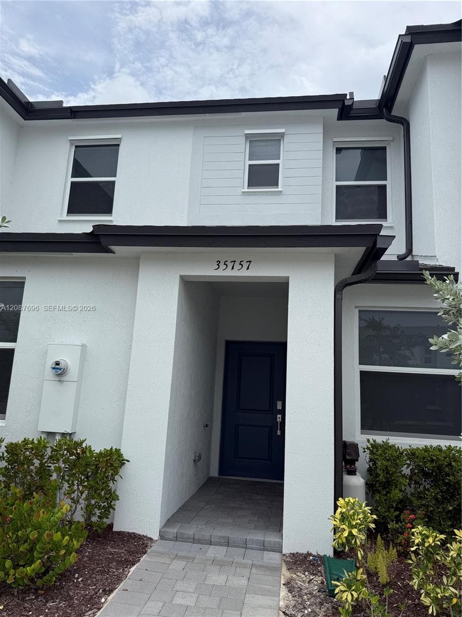35757 SW 178th Pl #35757 photo 1