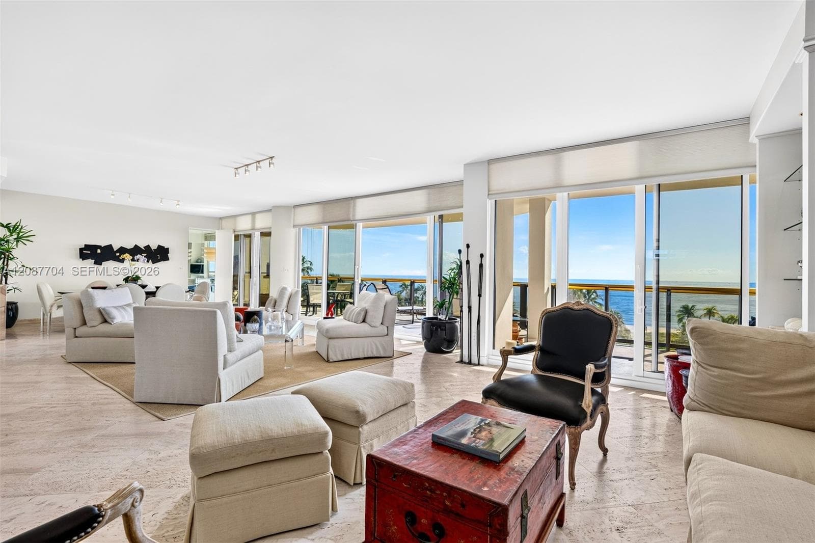 Bal Harbour Tower · #5E in Bal Harbour - Photo 26