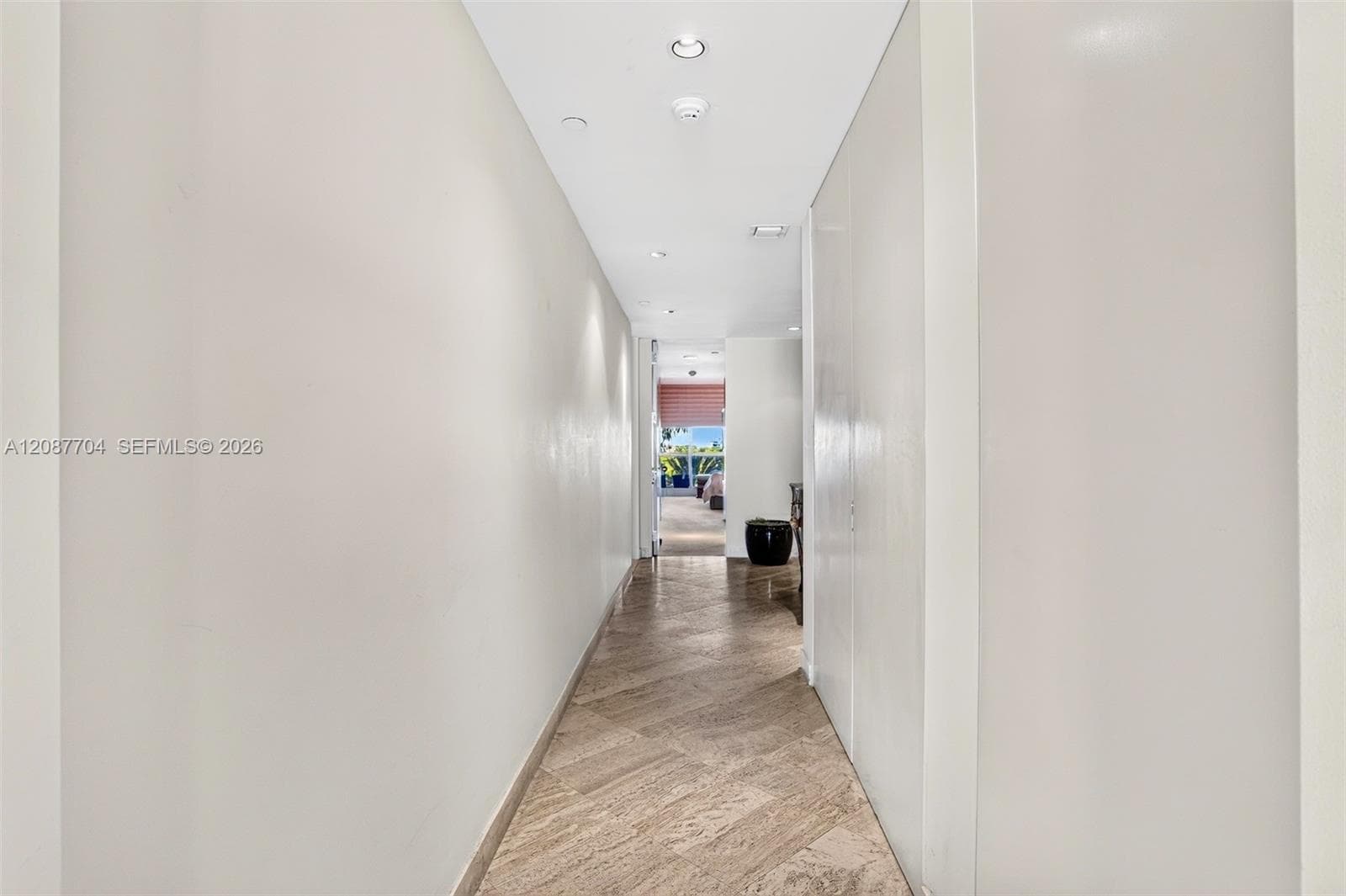 Bal Harbour Tower · #5E in Bal Harbour - Photo 32