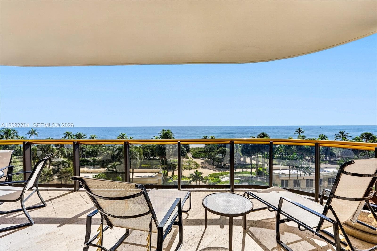 Bal Harbour Tower · #5E in Bal Harbour - Photo 9