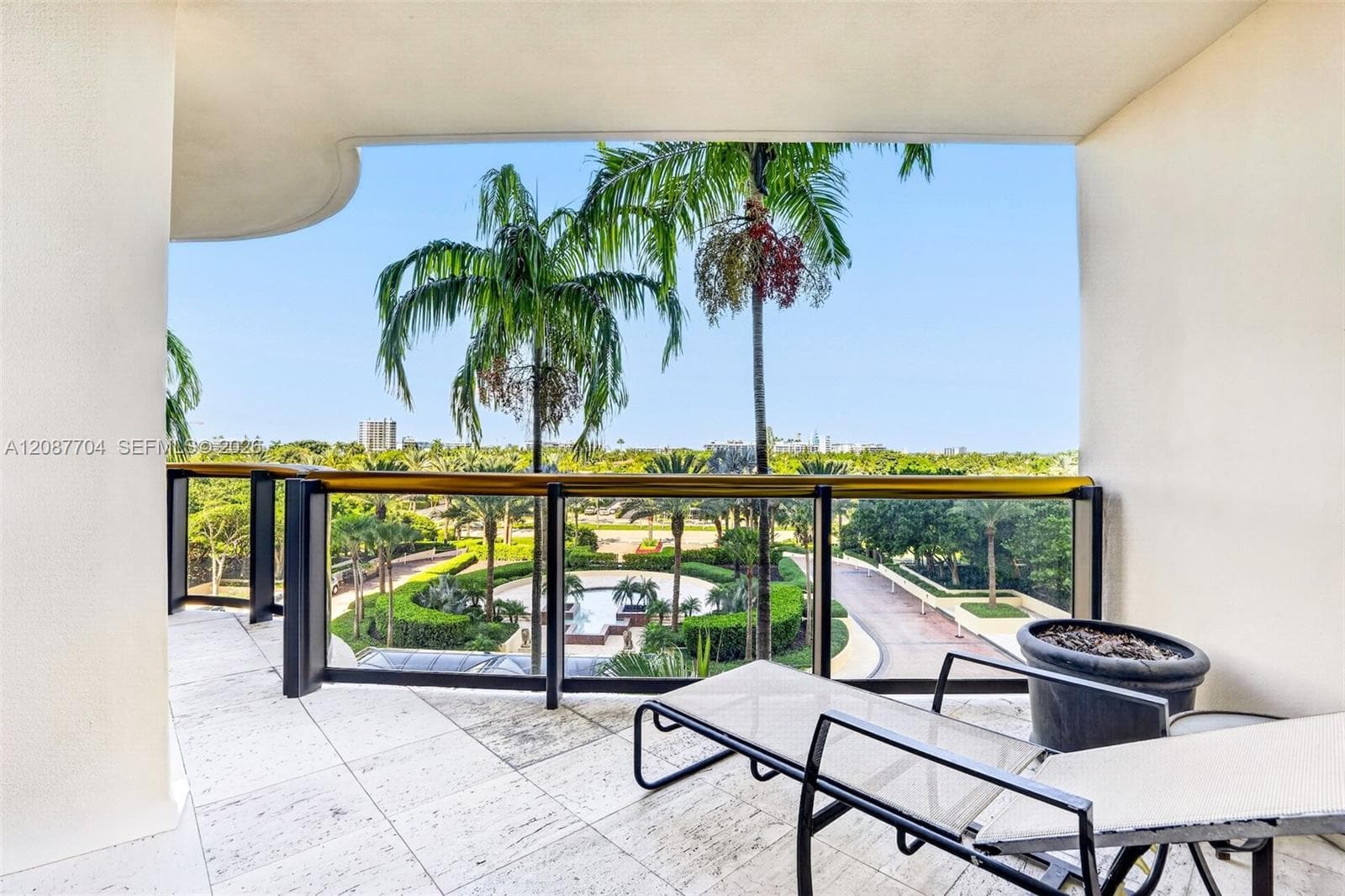 Bal Harbour Tower · #5E in Bal Harbour - Photo 14