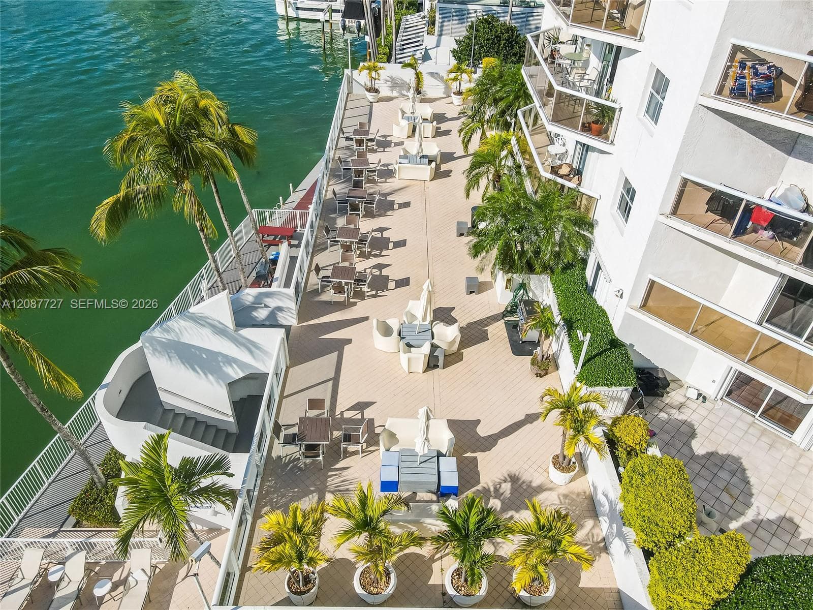 LA RIVE GAUCHE CONDO · #PH3 in Miami Beach - Photo 9