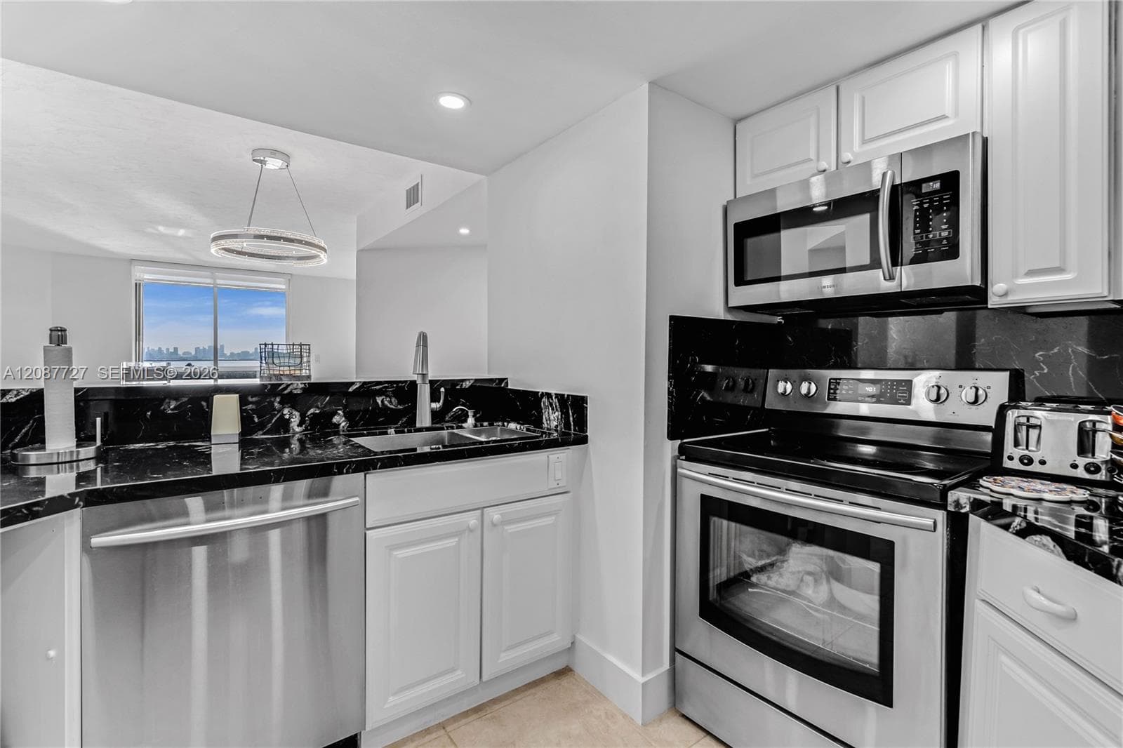 LA RIVE GAUCHE CONDO · #PH3 in Miami Beach - Photo 19