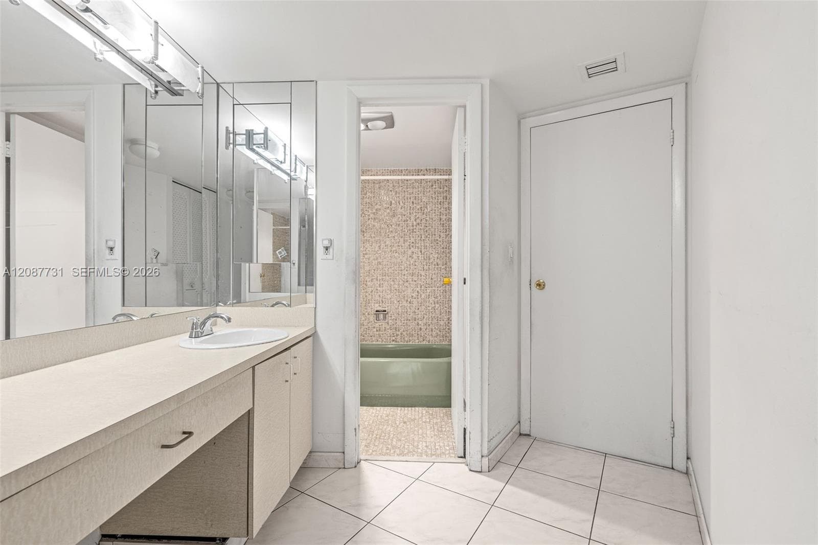 BRAVURA CONDO · #208 in Aventura - Photo 28