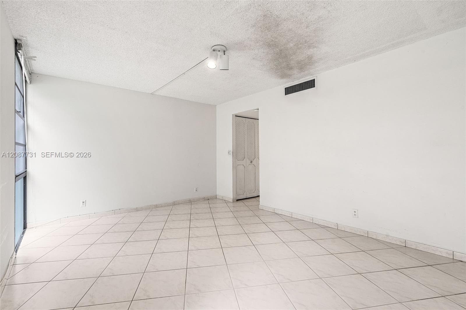 BRAVURA CONDO · #208 in Aventura - Photo 25