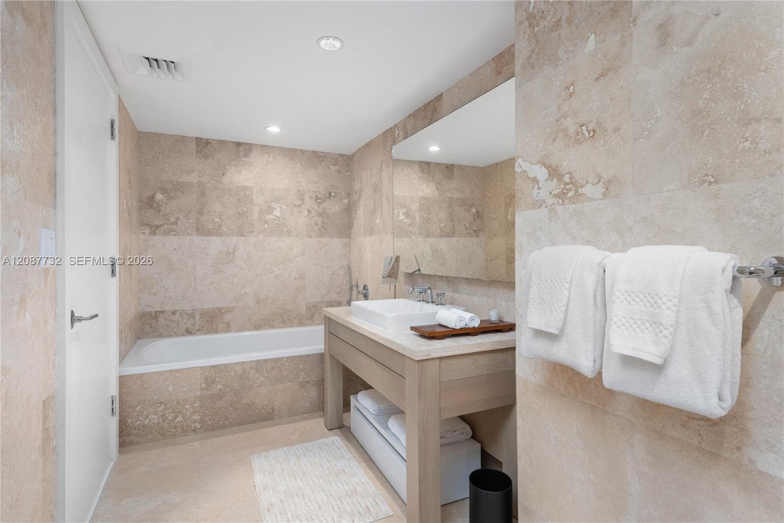 1 Hotel & Homes · #1531 in Miami Beach - Photo 9