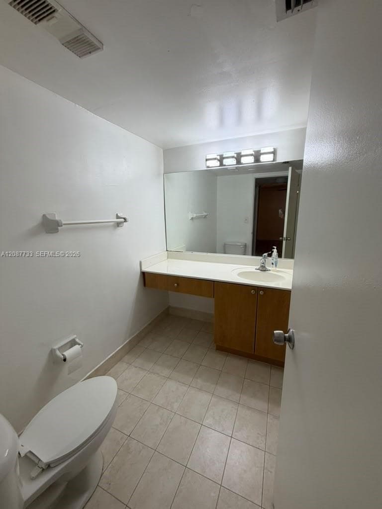THE GREENS AT DORAL CONDO · #216 in Doral - Photo 10