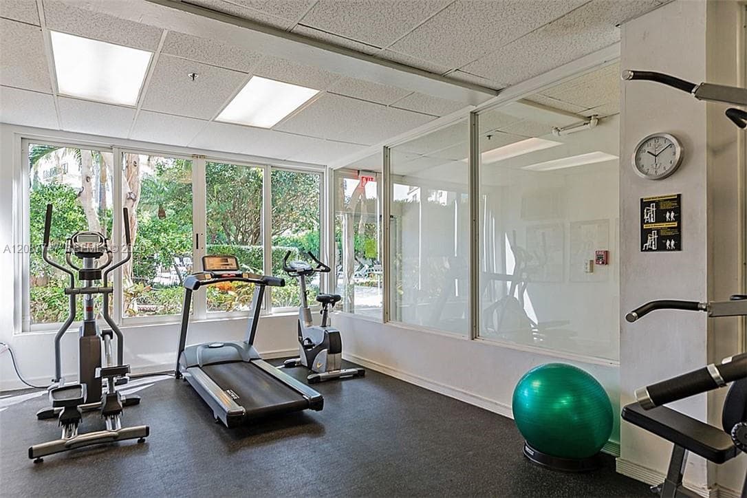 The Mantell Condo · #236 in Miami Beach - Photo 22
