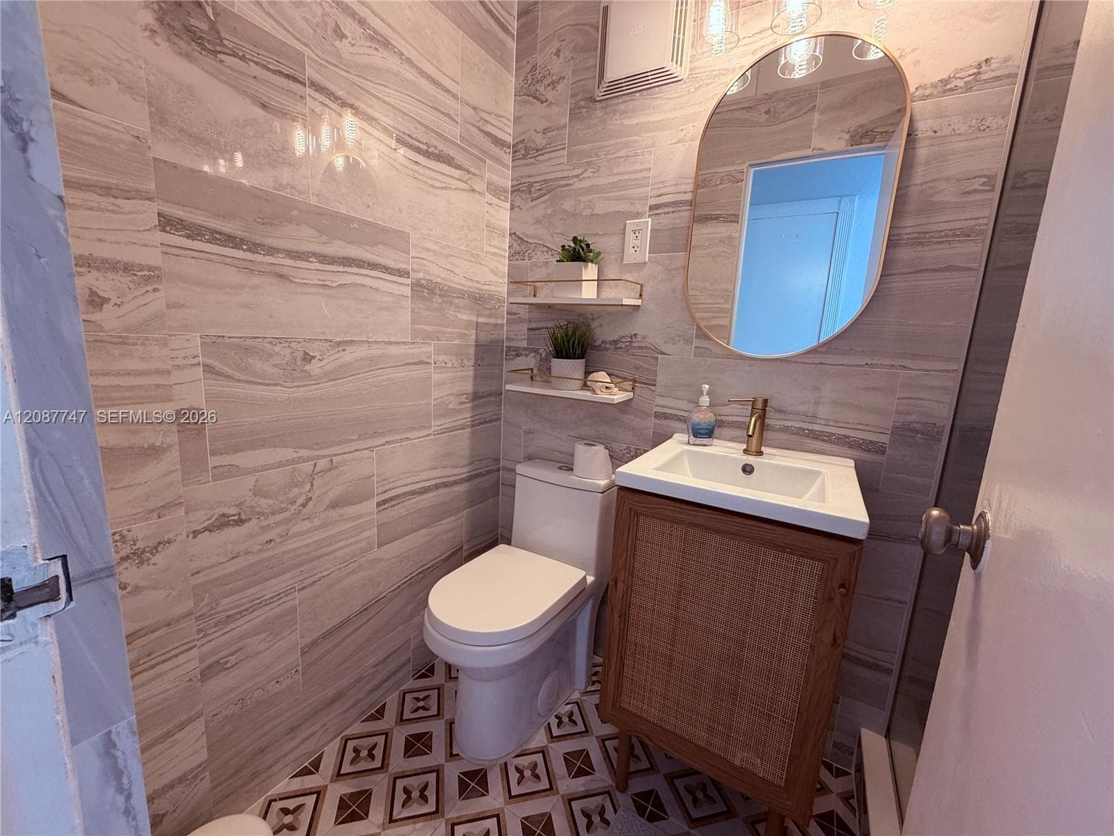 The Mantell Condo · #236 in Miami Beach - Photo 7