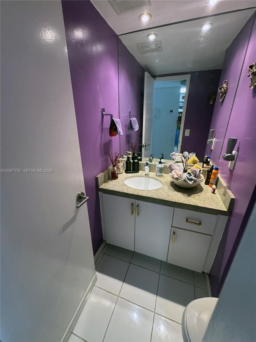 ADMIRALS PORT EAST · #303E in Aventura - Photo 12