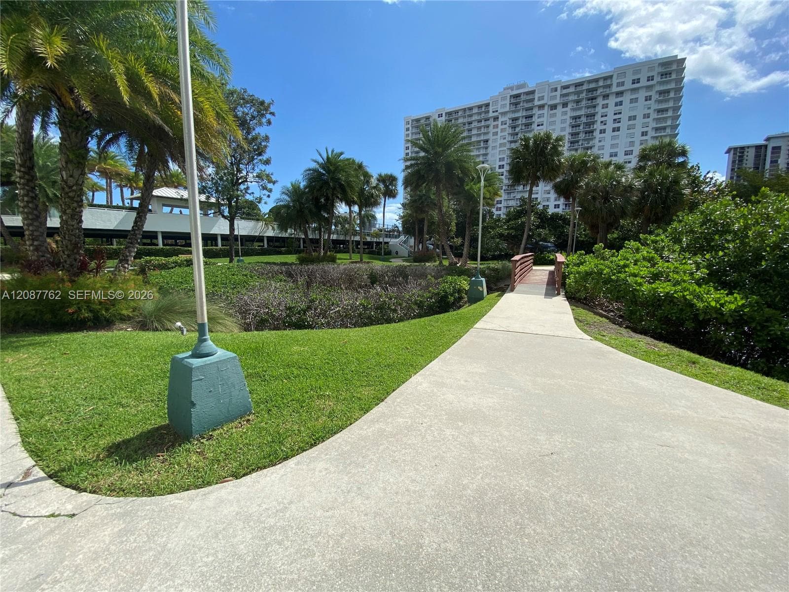 ADMIRALS PORT EAST · #303E in Aventura - Photo 35