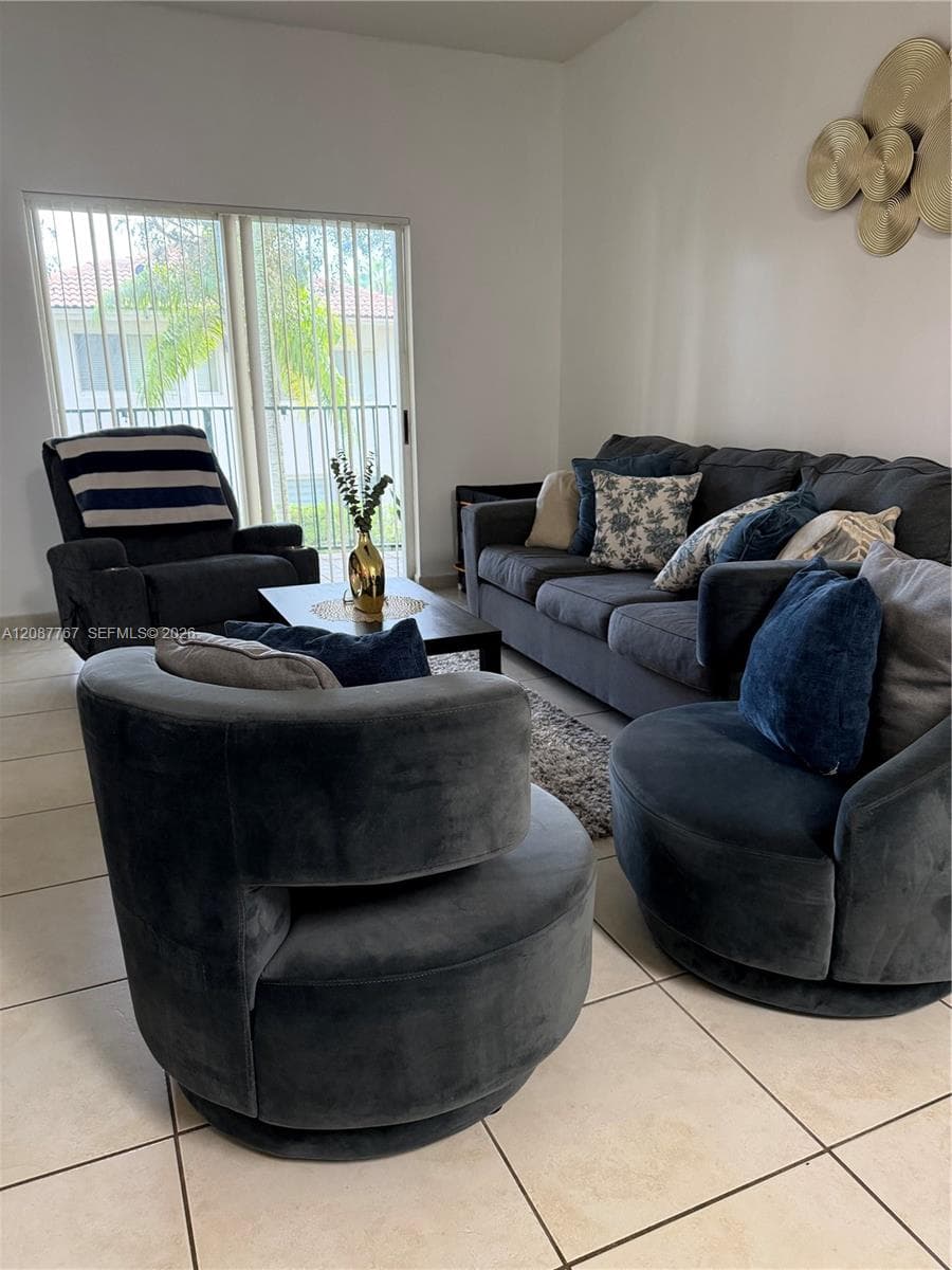 PALM GARDENS AT DORAL CON · #20515 in Doral - Photo 9