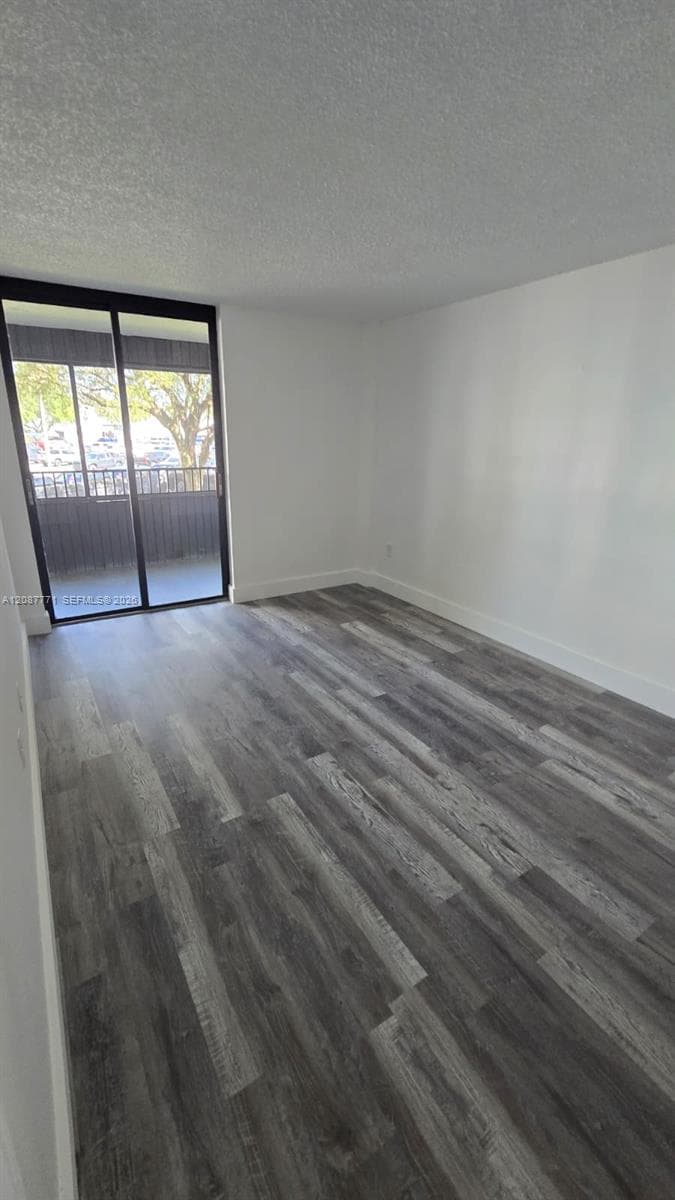 PARKWAY GROVE CONDO PART · #211 in Miami - Photo 8