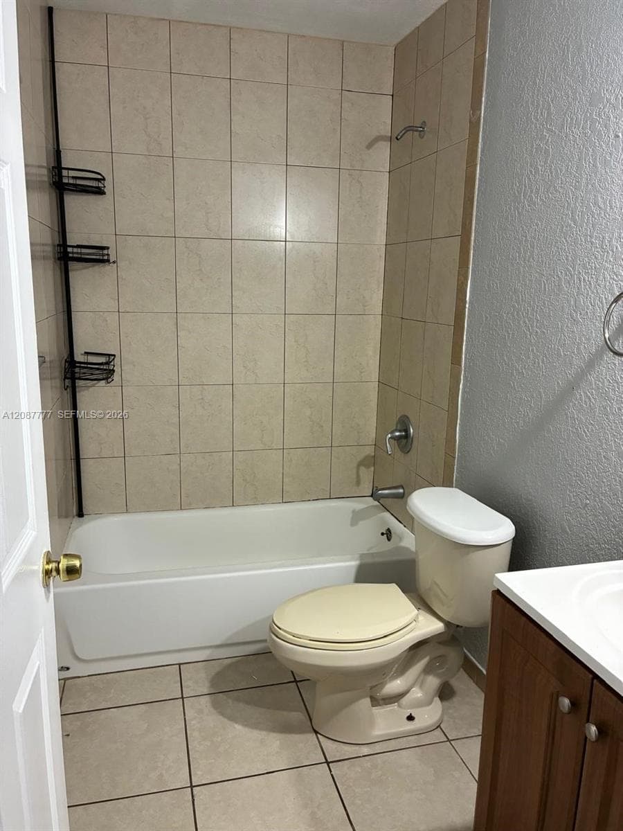 28009 SW 143rd Ct photo 12
