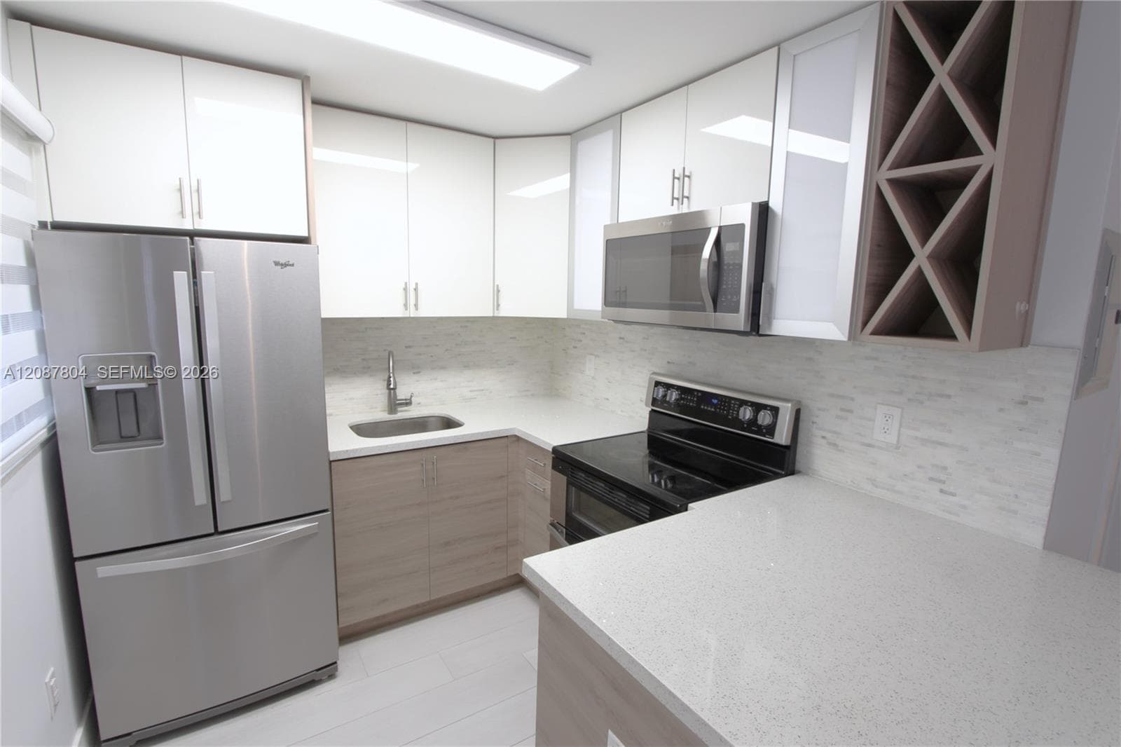 VILLA SANTANDER CONDO · #202 in Coral Gables - Photo 3