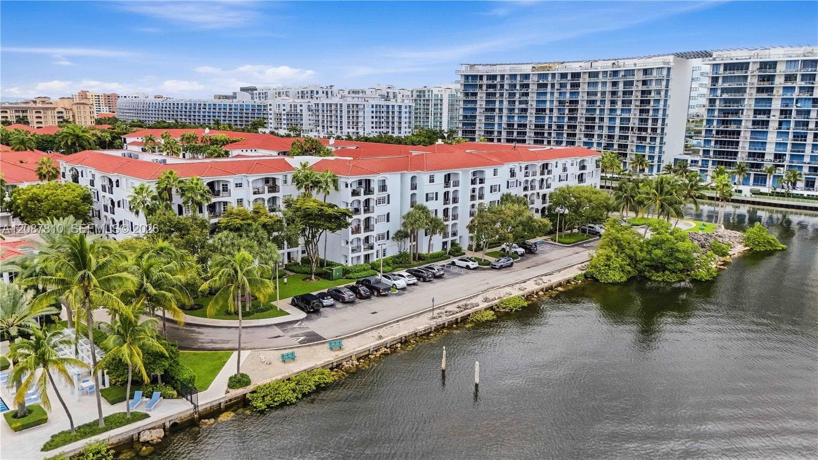 VILLAGE BY THE BAY · #12219 in Aventura - Photo 19