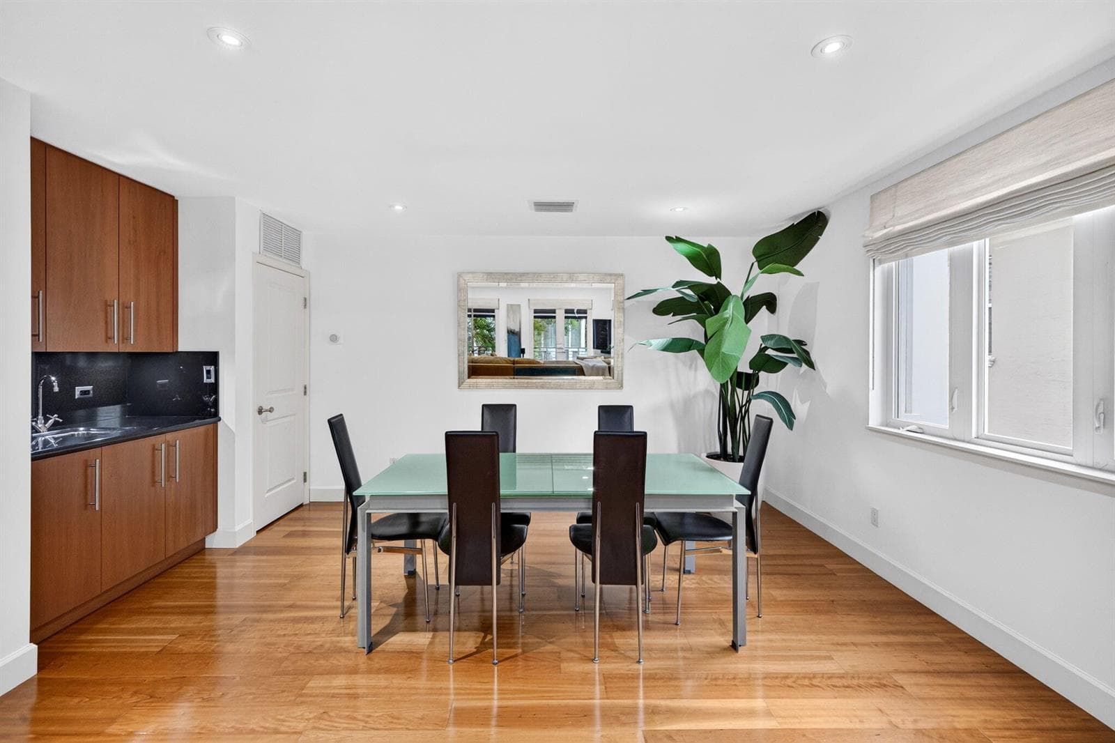42-web-or-mls-699A4182