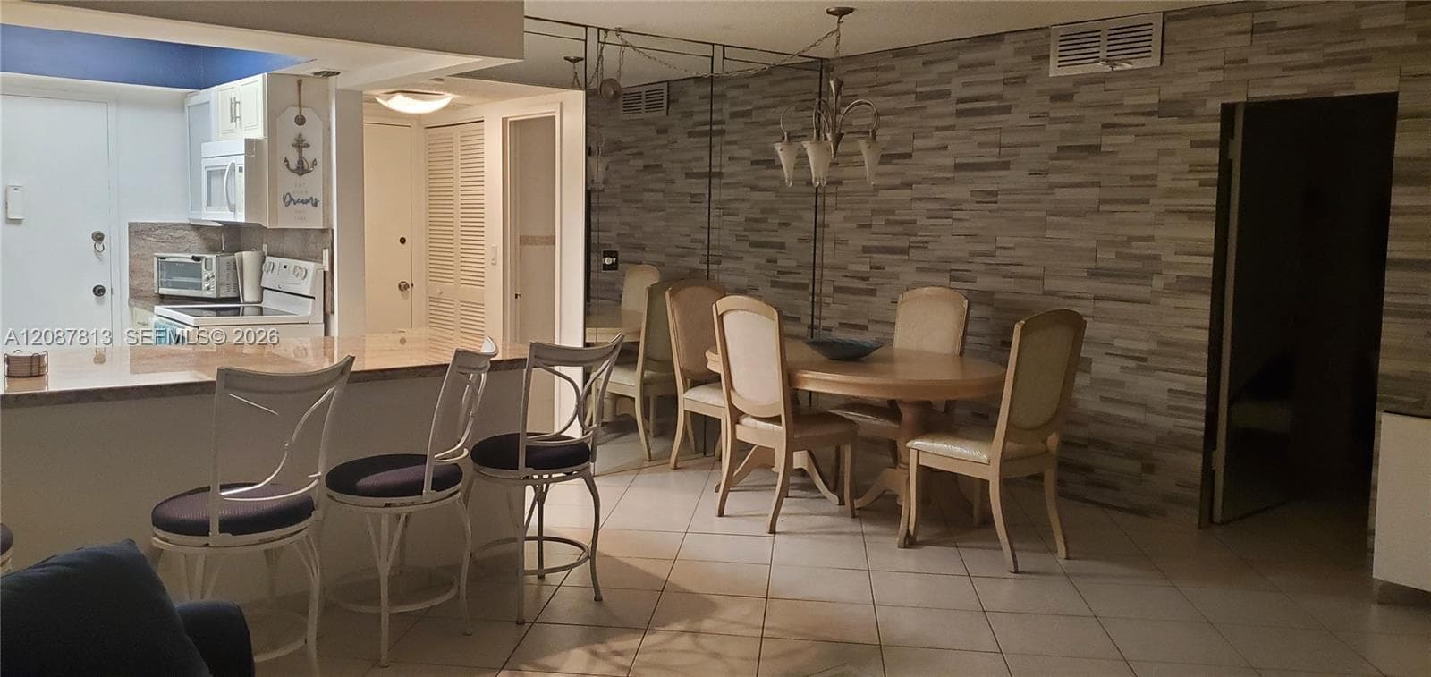 PARKER DORADO CONDO · #315 in Hallandale Beach - Photo 4