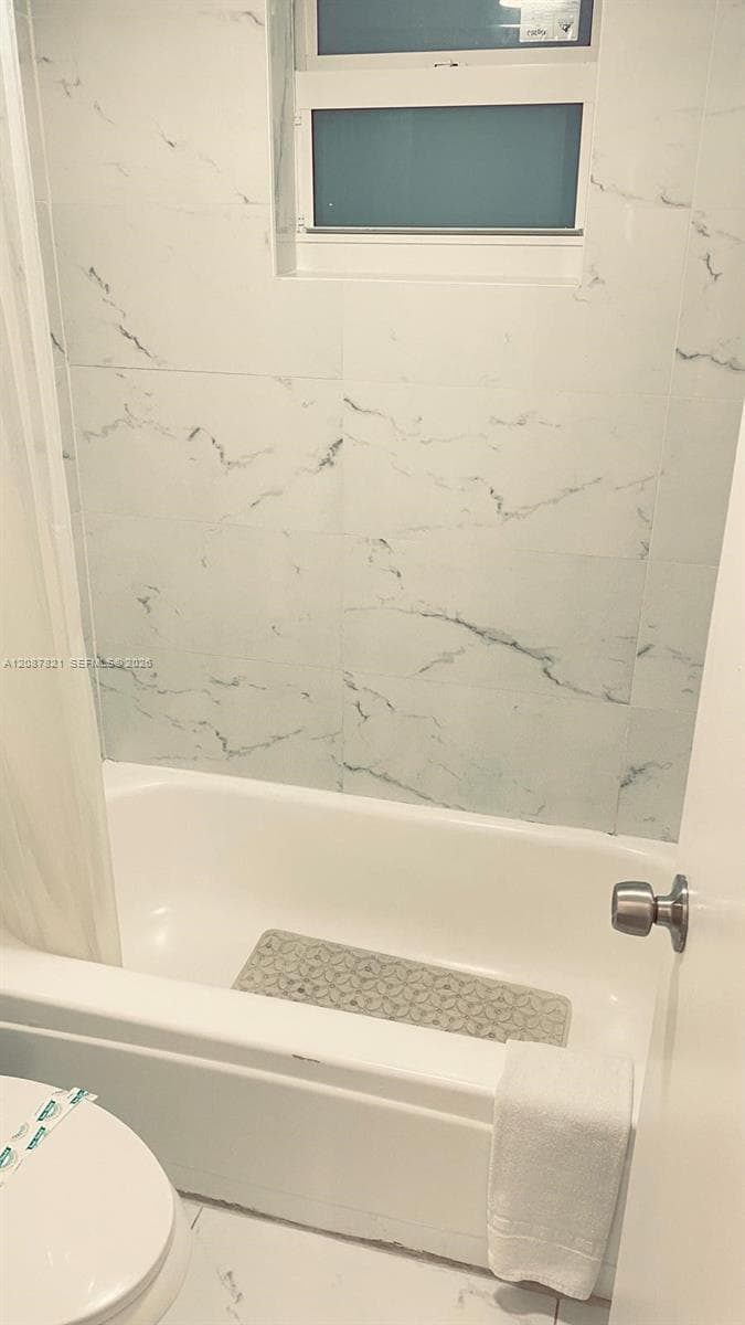 EASTERN SHORES 2ND ADDN · #202 in North Miami Beach - Photo 14