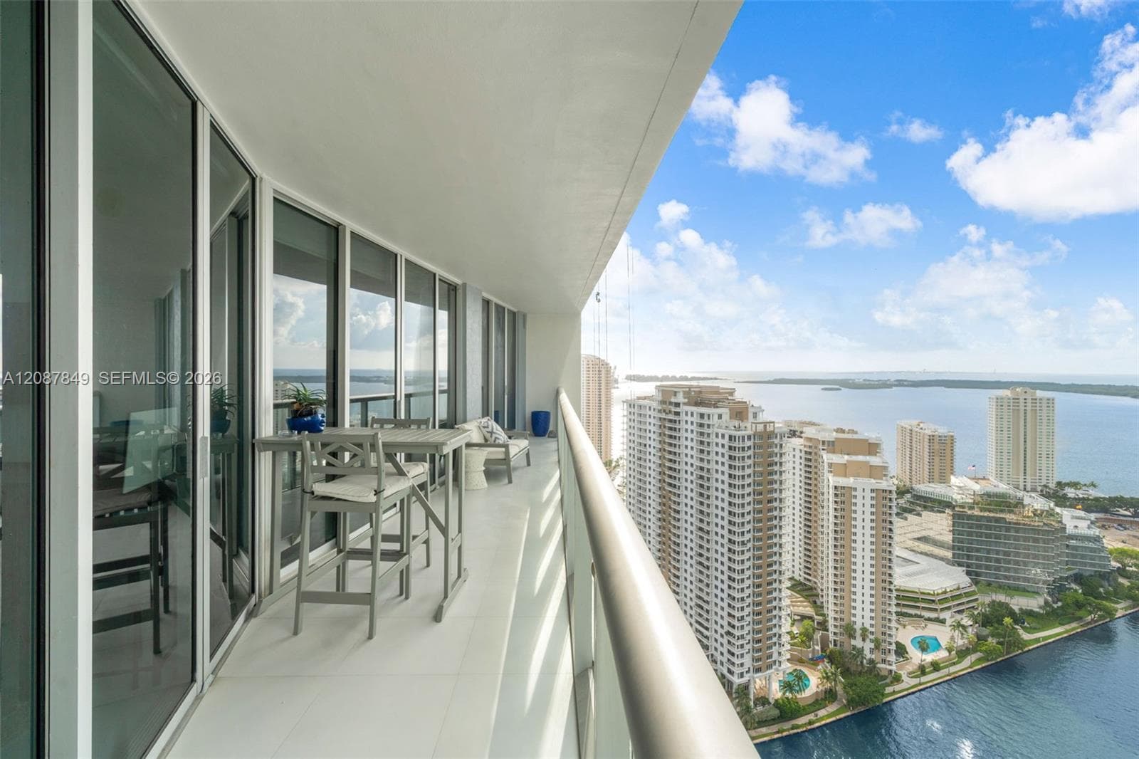 Icon Brickell I · #3609 in Miami - Photo 27