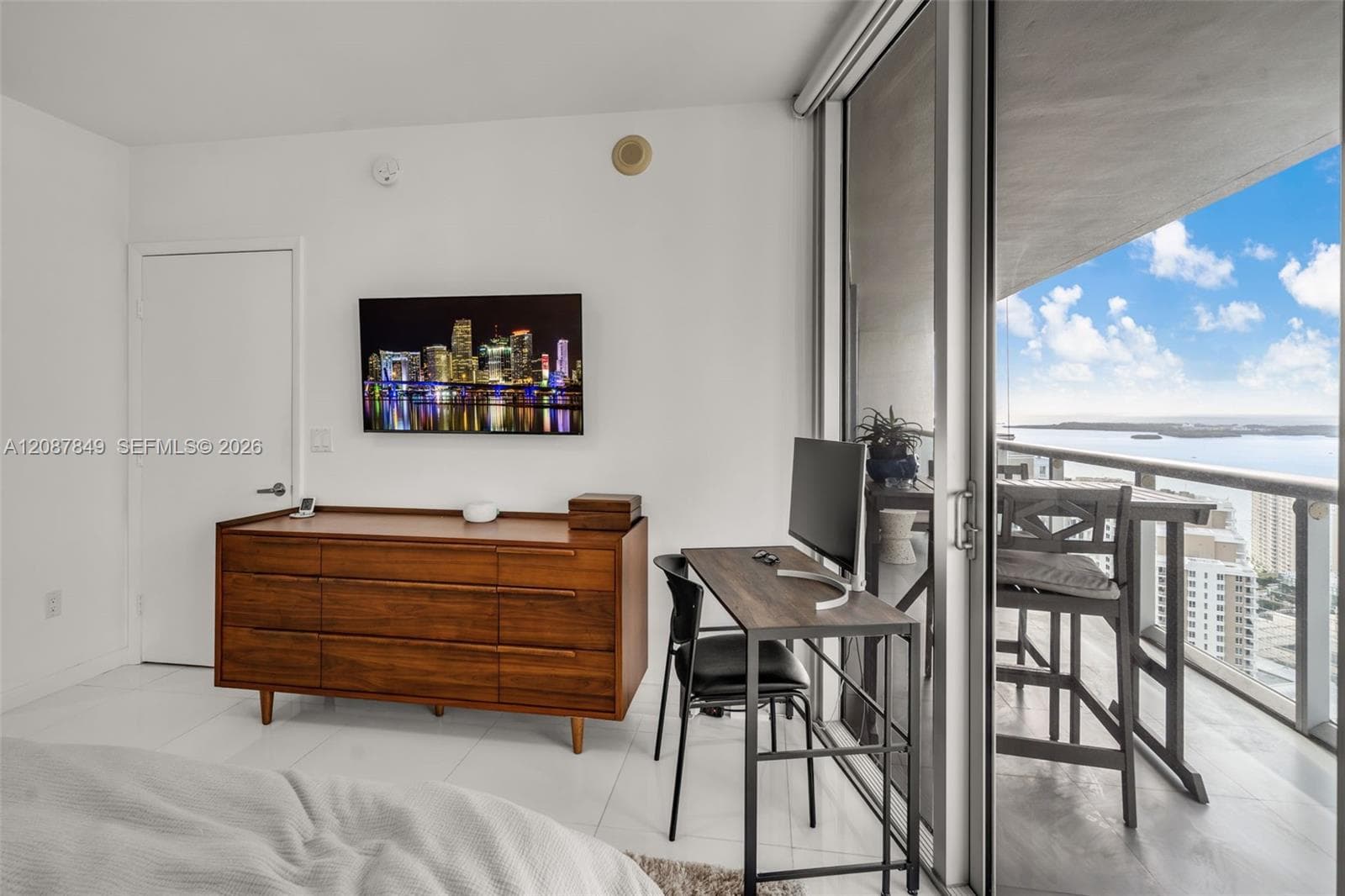 Icon Brickell I · #3609 in Miami - Photo 11