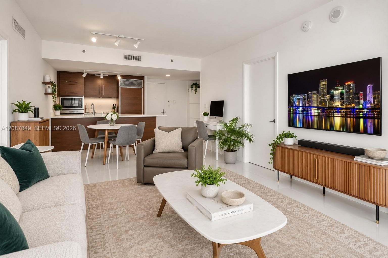 Icon Brickell I · #3609 in Miami - Photo 4