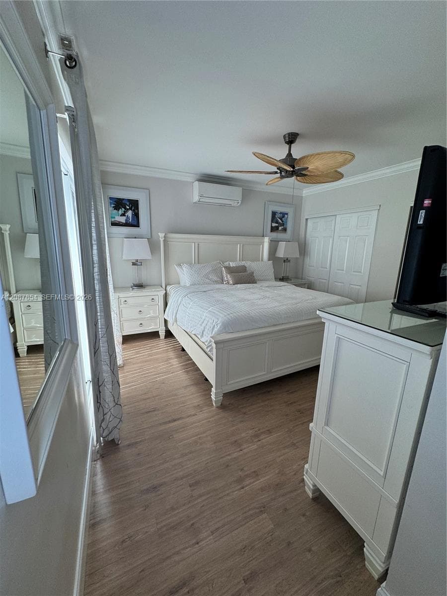 2448 Holly Ln #. photo 15