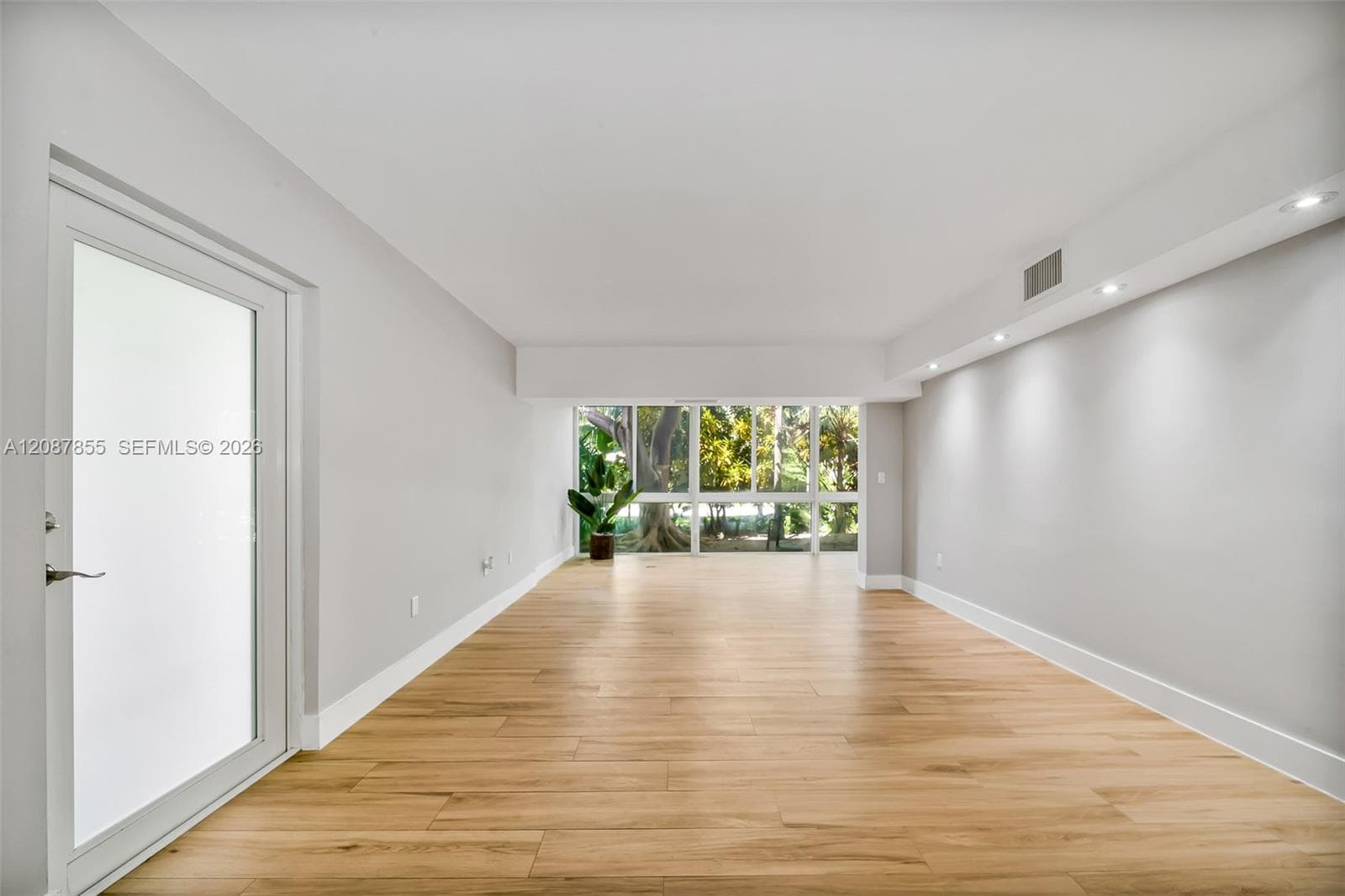 SUNRISE MANOR CONDO · #D in Key Biscayne - Photo 6