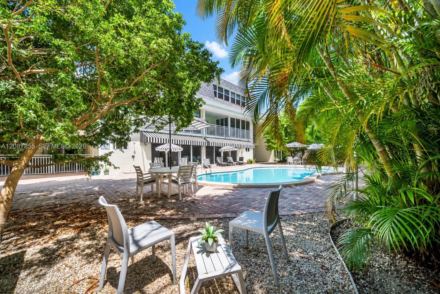 SUNRISE MANOR CONDO · #D in Key Biscayne - Photo 29
