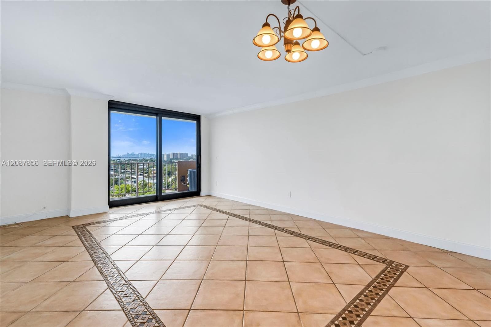 Living/Dining Area