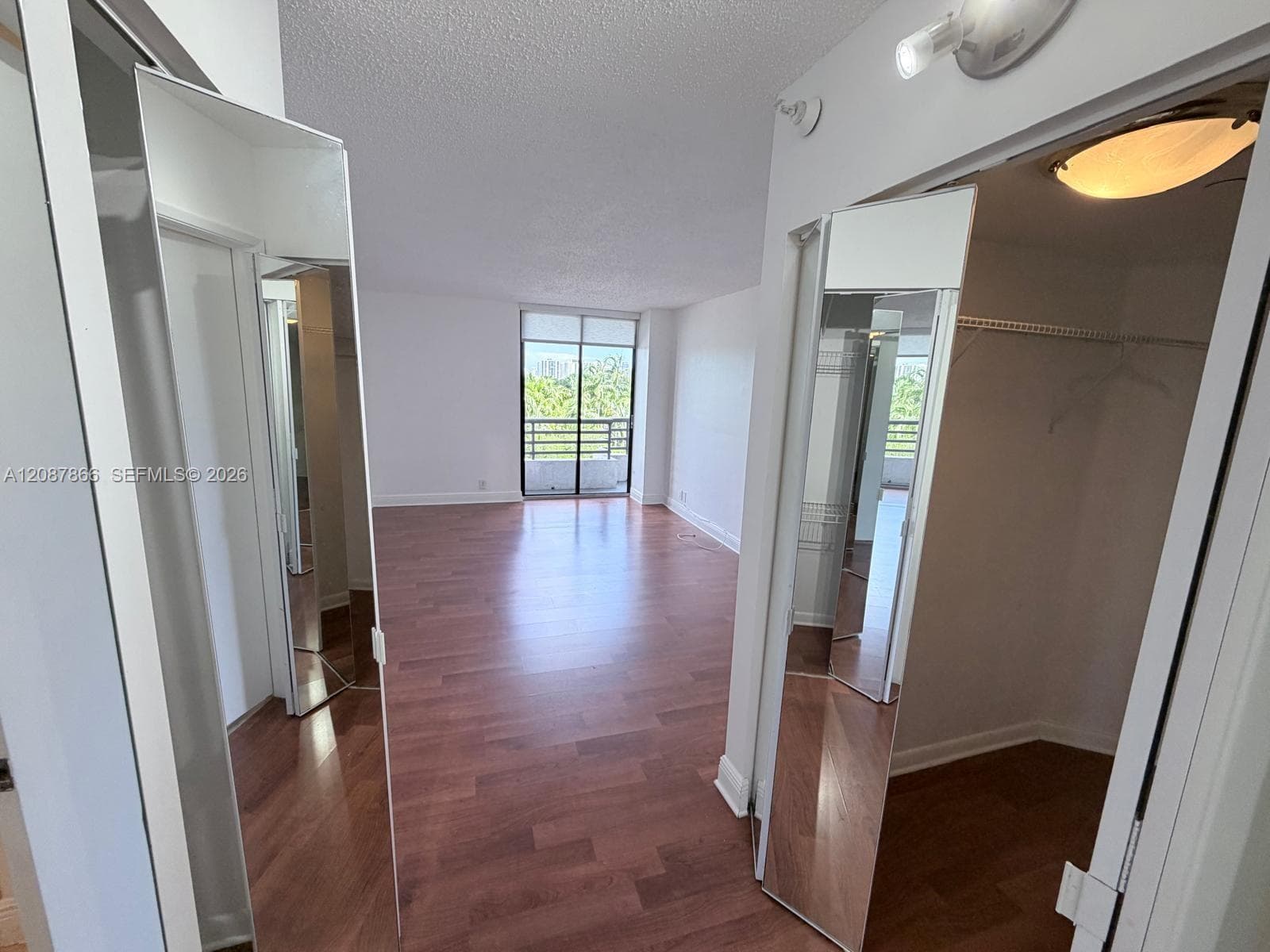 PARC CENTRAL AVENTURA SOU · #512 in Aventura - Photo 20