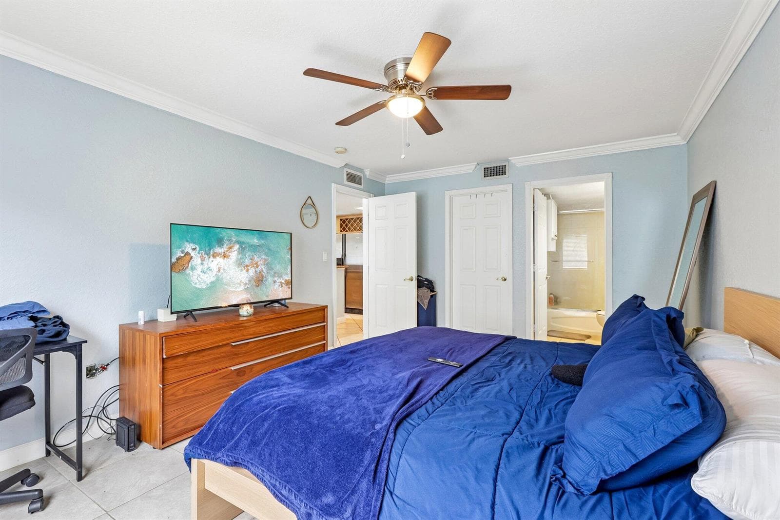 19-web-or-mls-NE 15th Ave 138-S1009-019