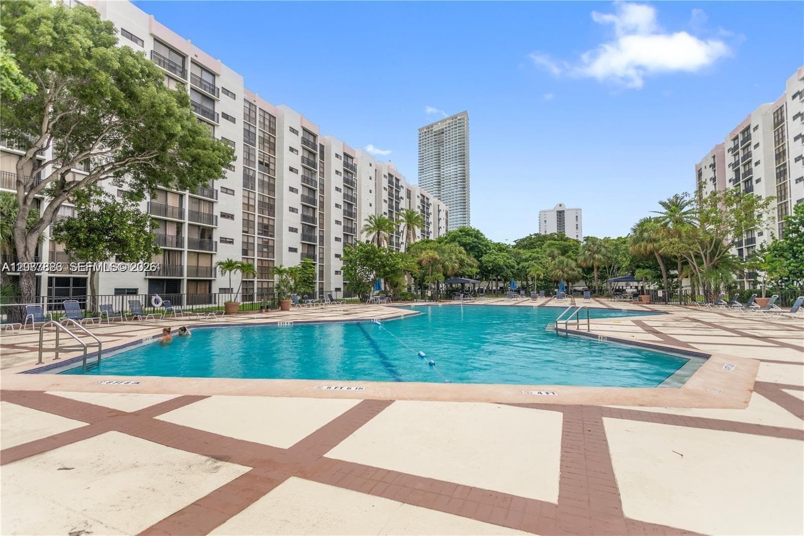PLAZA OF AMERICAS CONDO P · #427-4 in Sunny Isles Beach - Photo 40