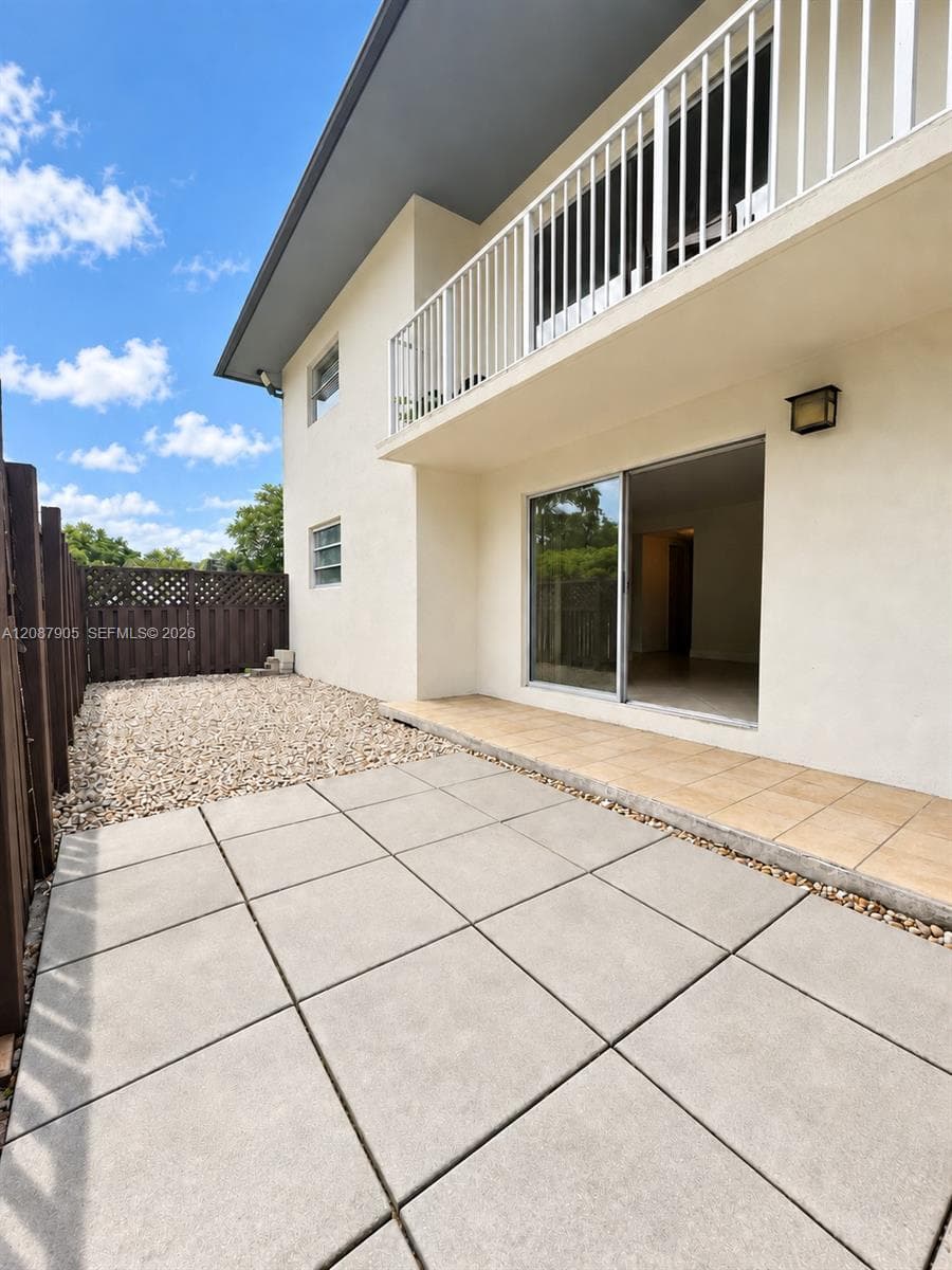 GALLOWOOD CONDO · #108E in Miami - Photo 20