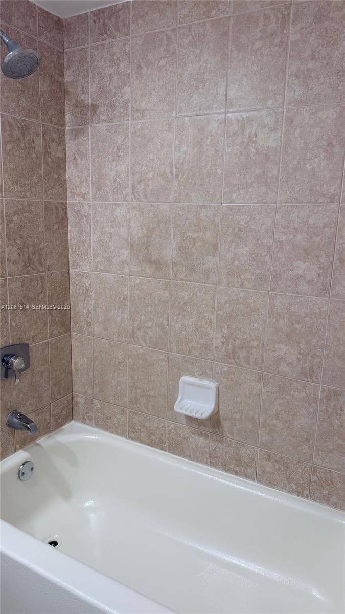 GREYNOLDS PARK CLUB CONDO · #215 in North Miami Beach - Photo 13