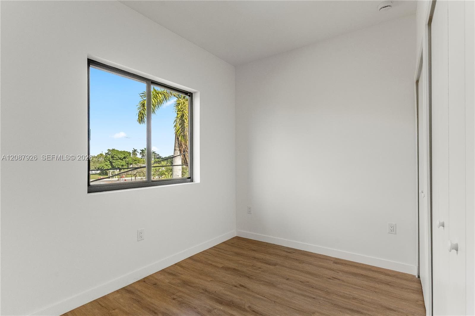 401 SW Palm Ter #401 photo 10