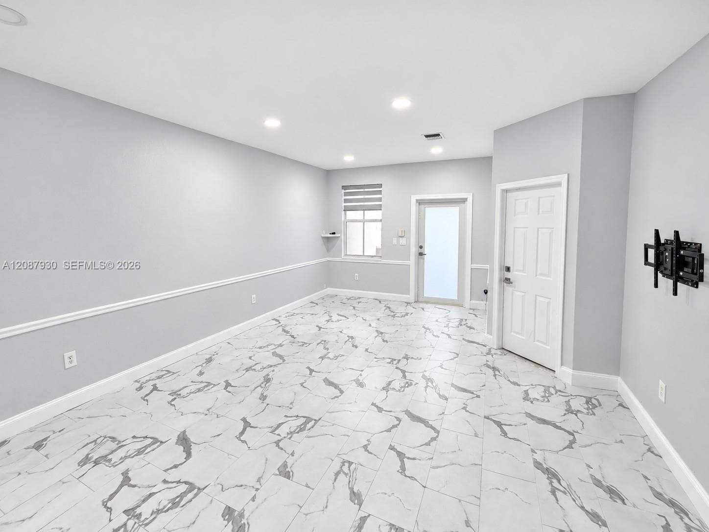 12317 SW 124th Ct photo 3