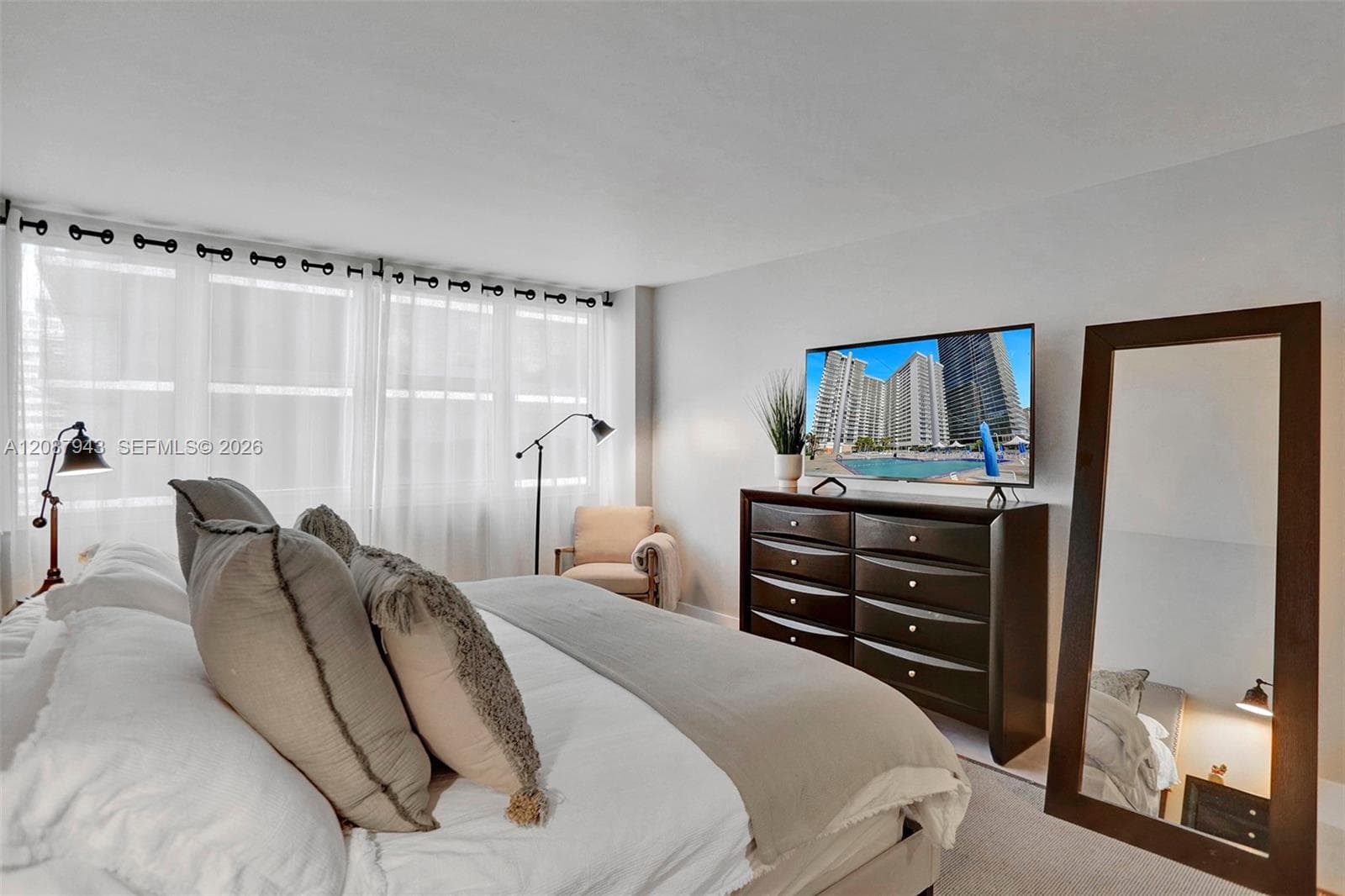 PARKER PLAZA ESTATES COND · #1621 in Hallandale Beach - Photo 8