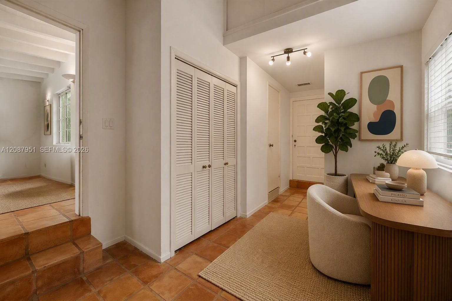Bonus Room Inspiration(staged)