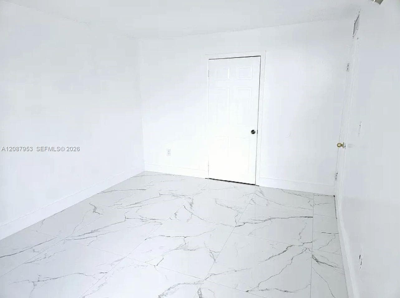 GOLFVIEW · #207 in Miami - Photo 13
