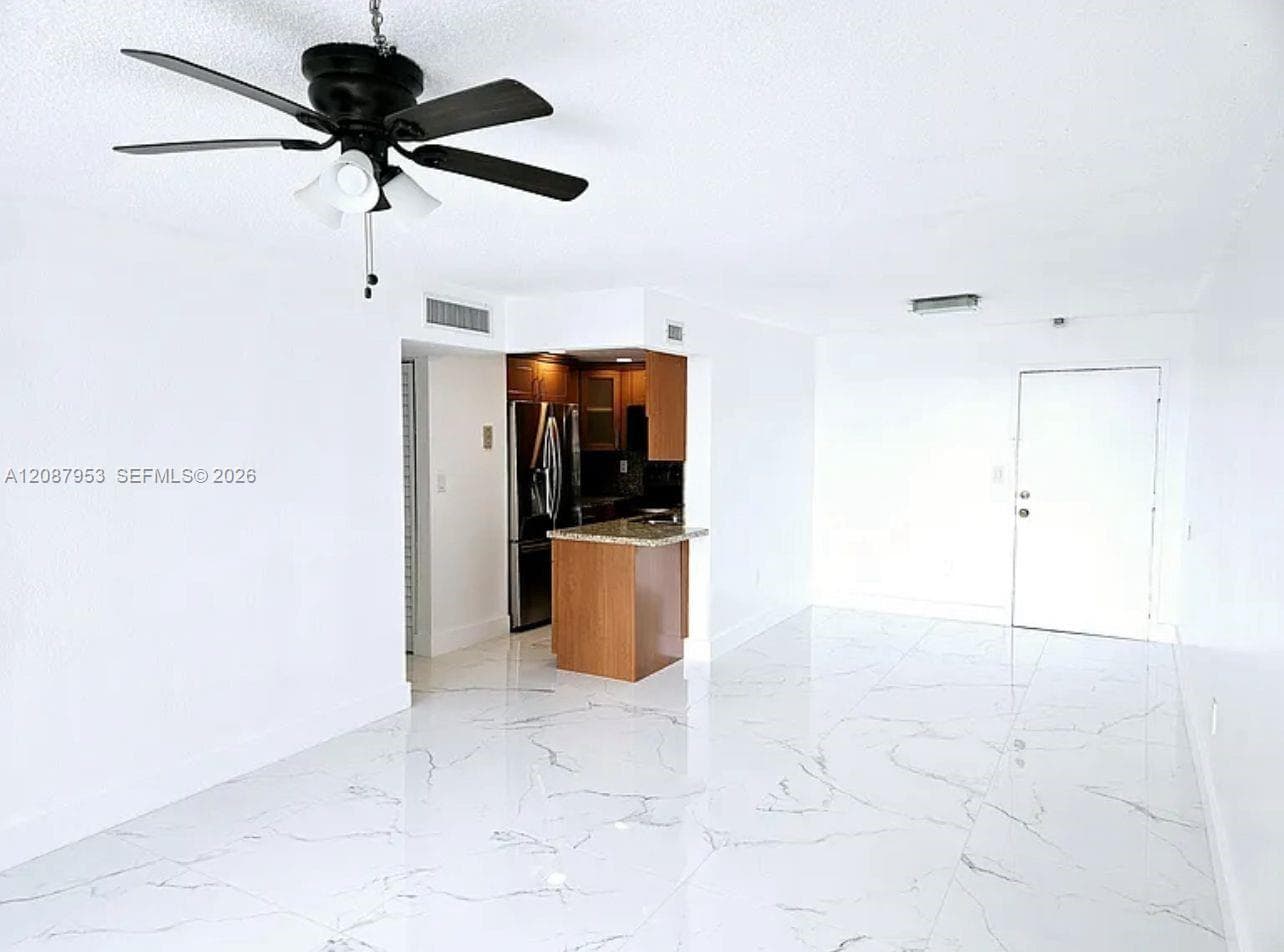 GOLFVIEW · #207 in Miami - Photo 5