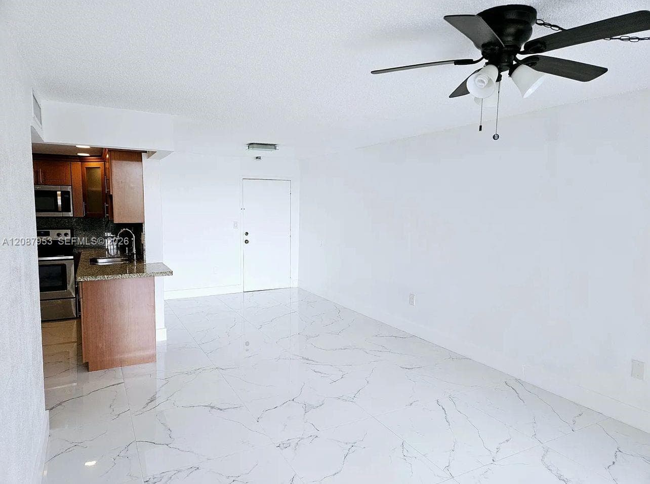 GOLFVIEW · #207 in Miami - Photo 4