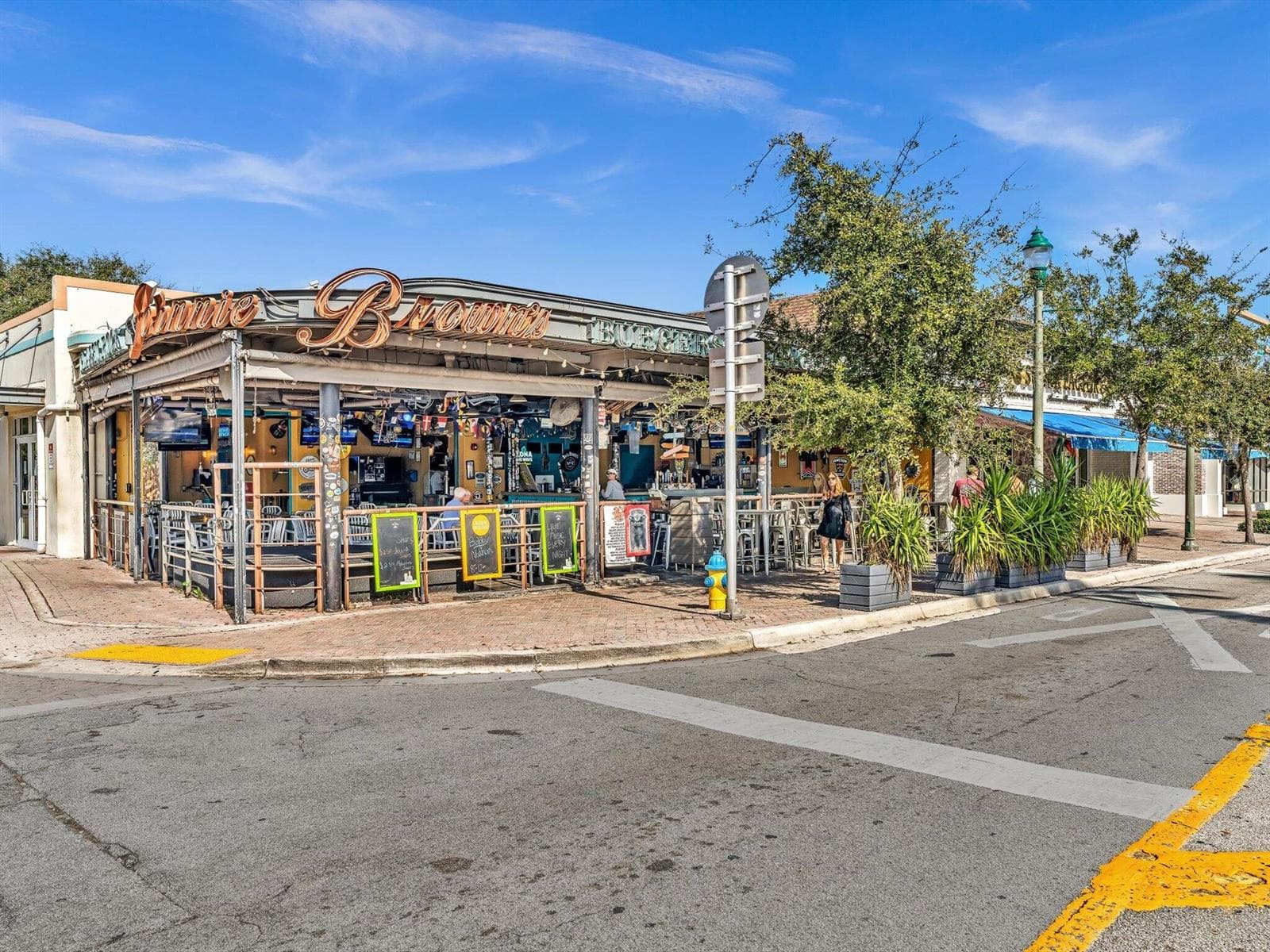 Atlantic Ave Dining - Shops 4