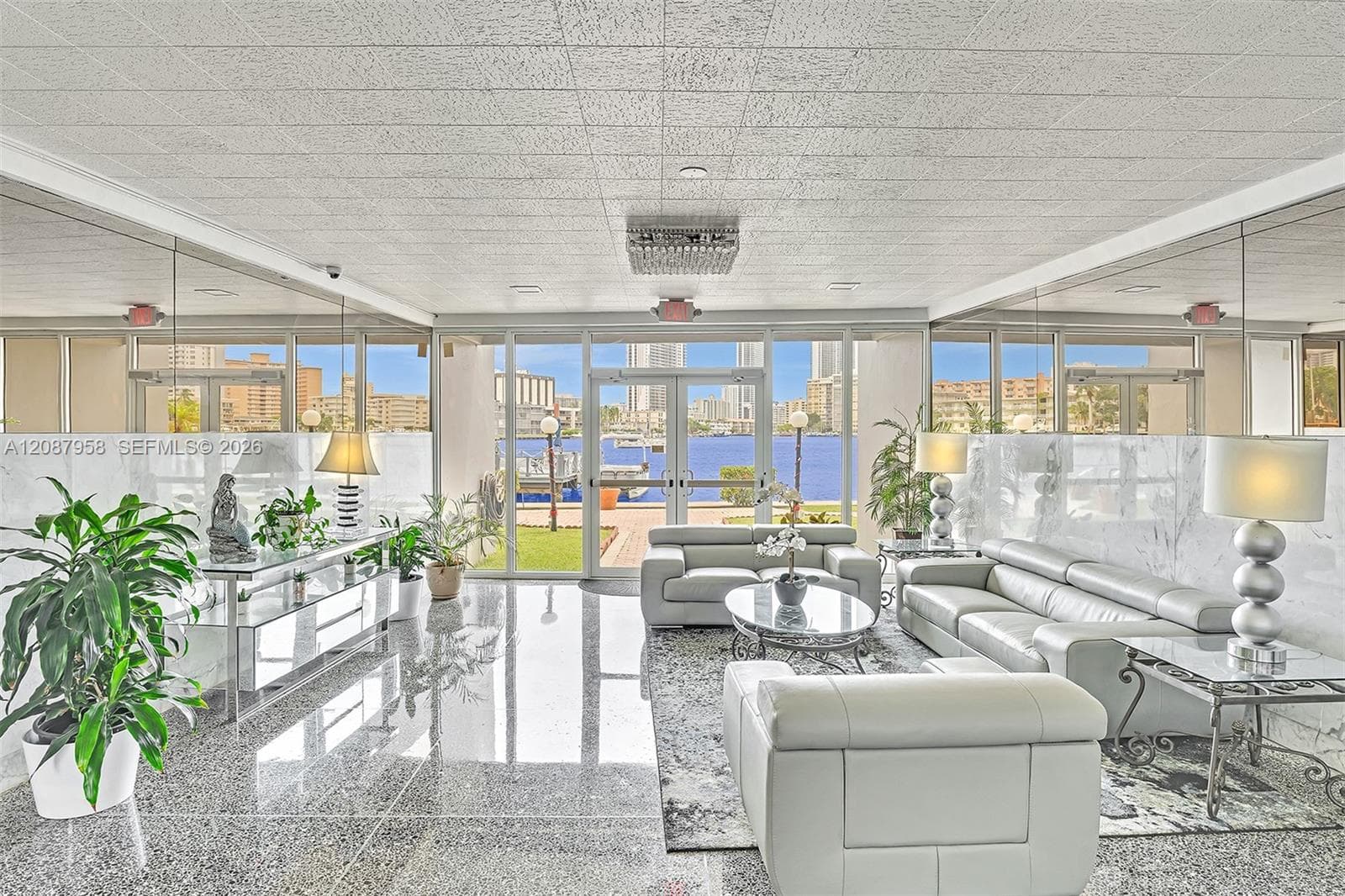 Golden Isles Yacht Club · #803 in Hallandale Beach - Photo 33